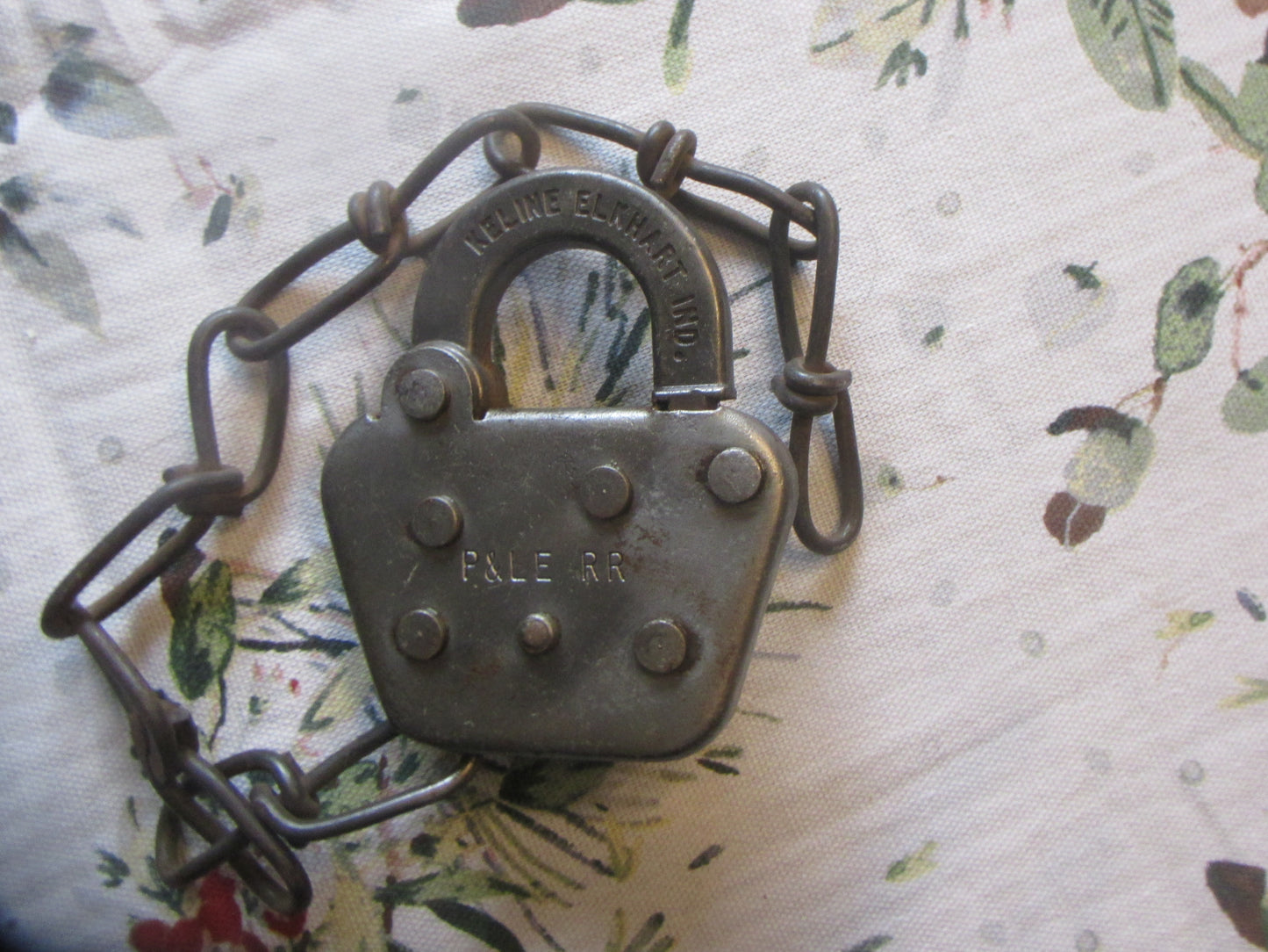 P&LE Lock ( Green Sticker )