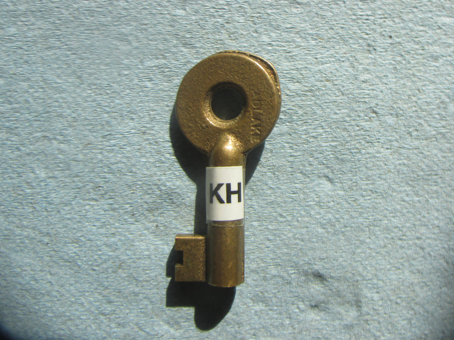 FRISCO Rip Track Key