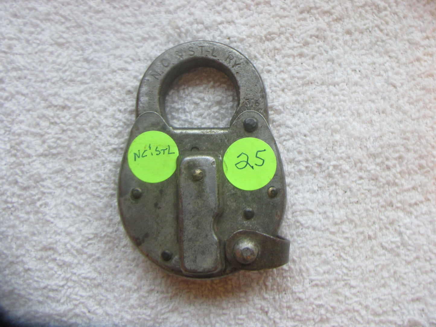Nashville Chatanooga & St Louis lock ( U 1 )