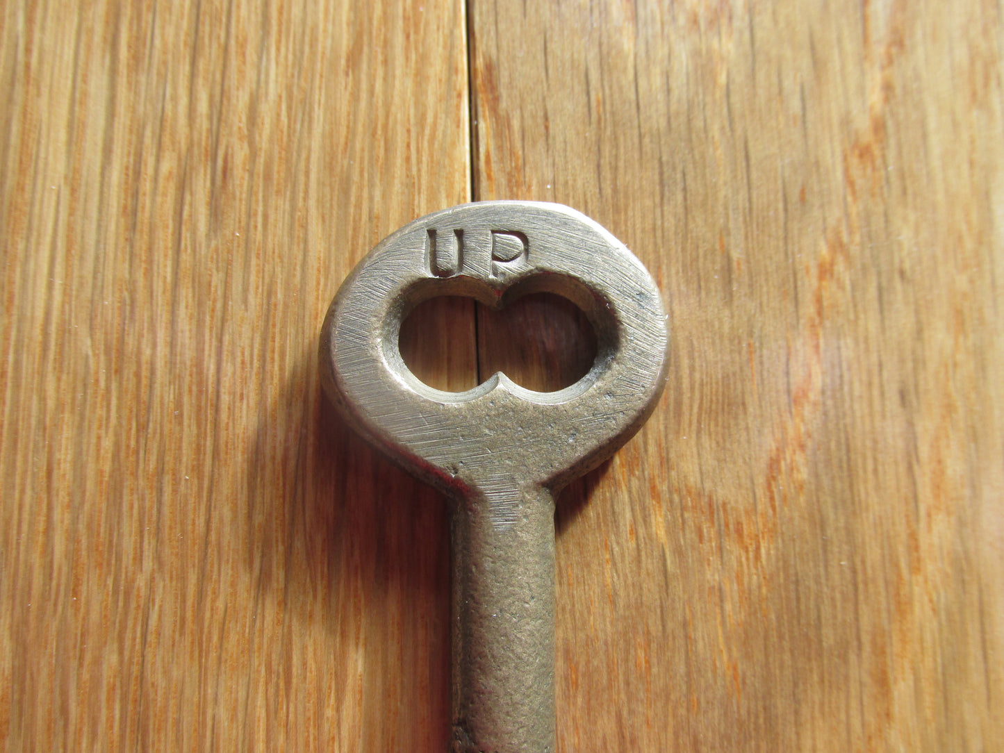 Union Pacific Coach / Caboose key