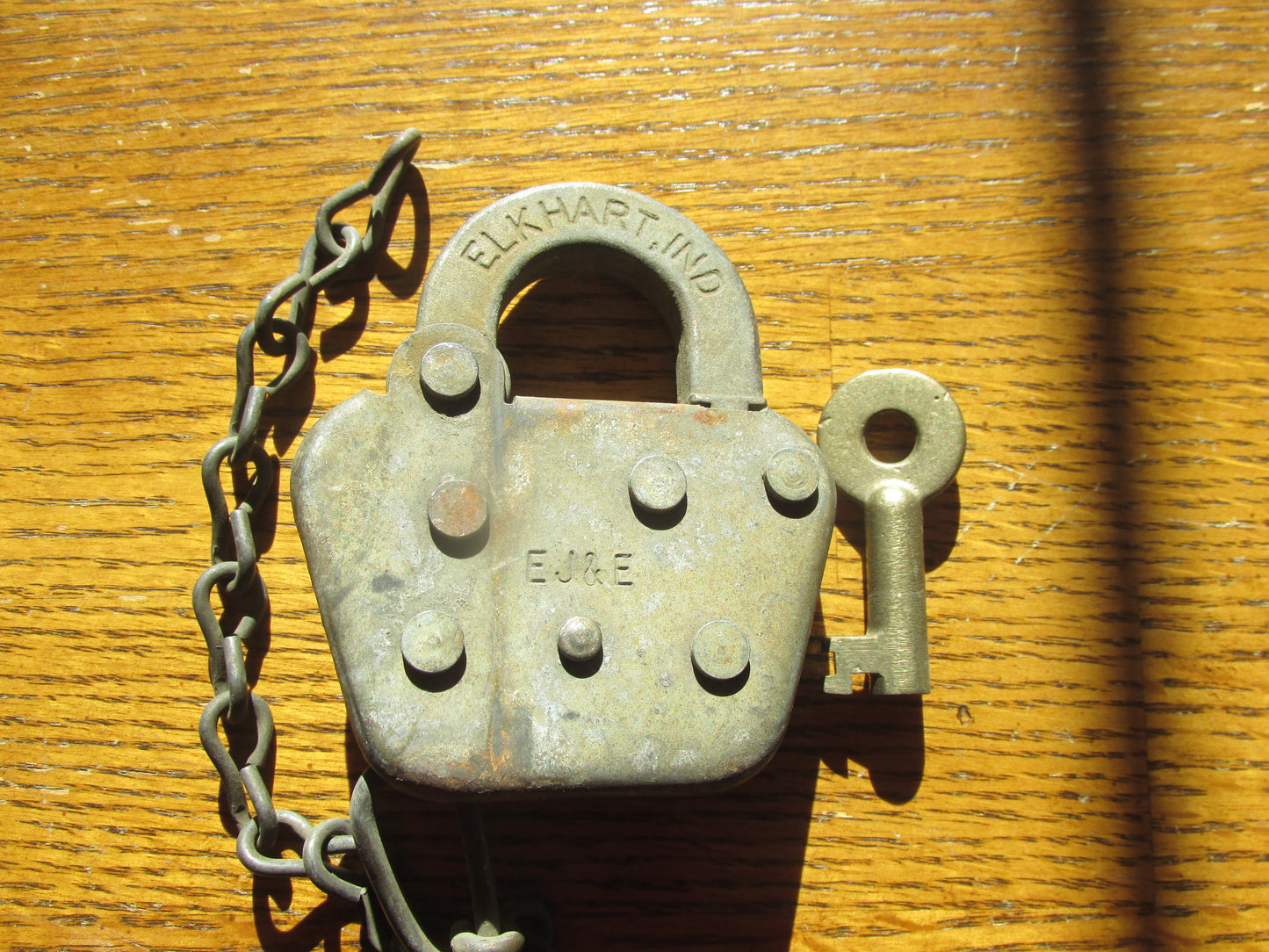 Elgin Joliet & Eastern Lock and Key Set