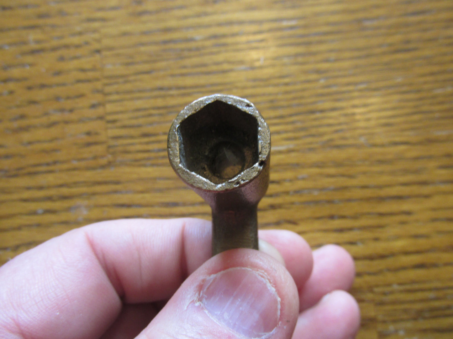 Signal Crank Brass Hex / Triangular