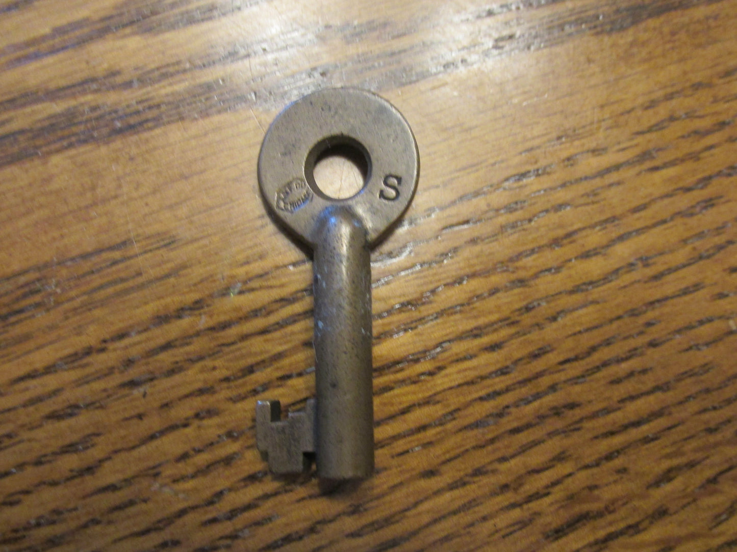 Lake Shore & Michigan Southern Key ( Hex )