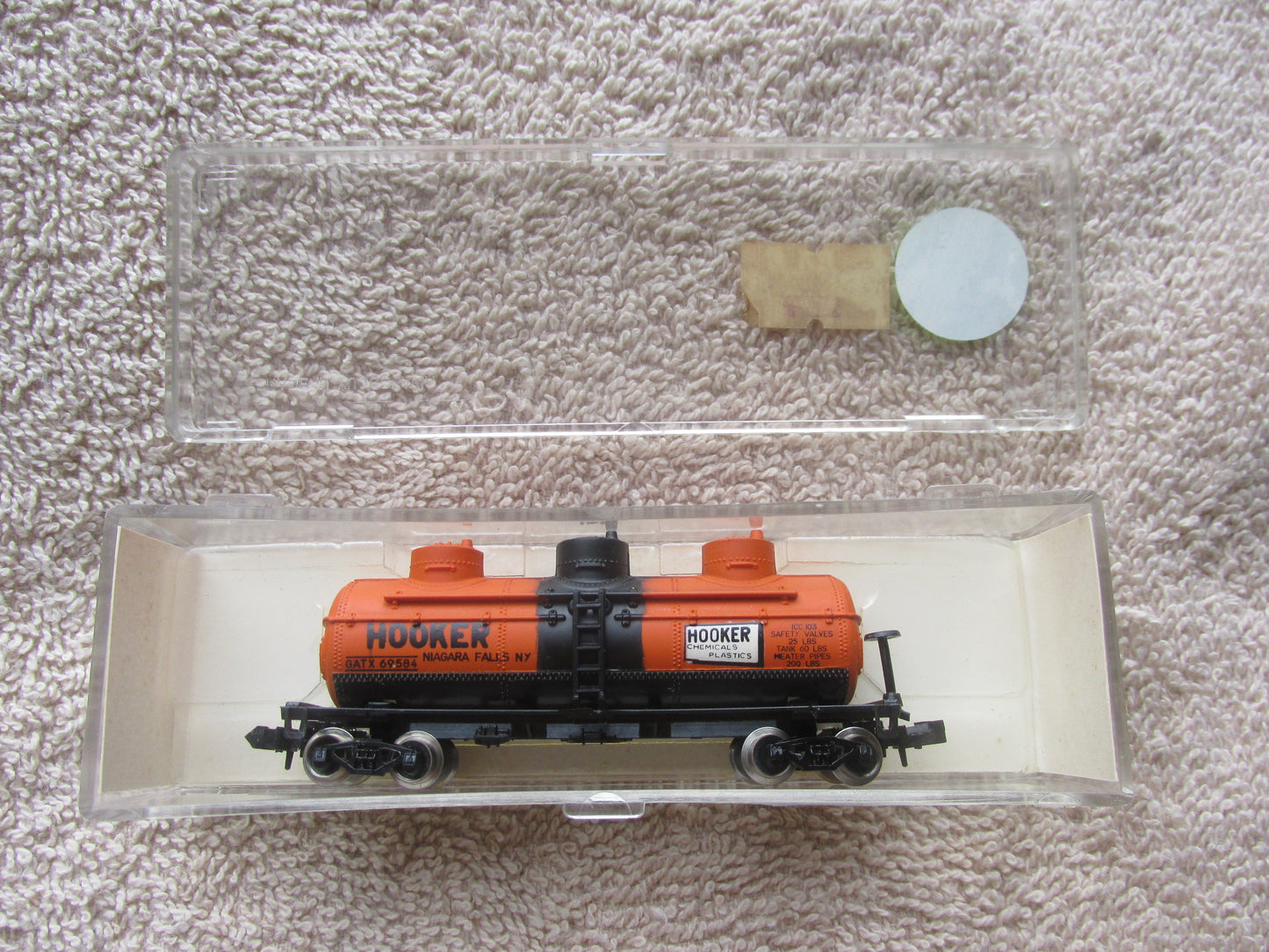 N-Gauge Tanker ( Hooker )