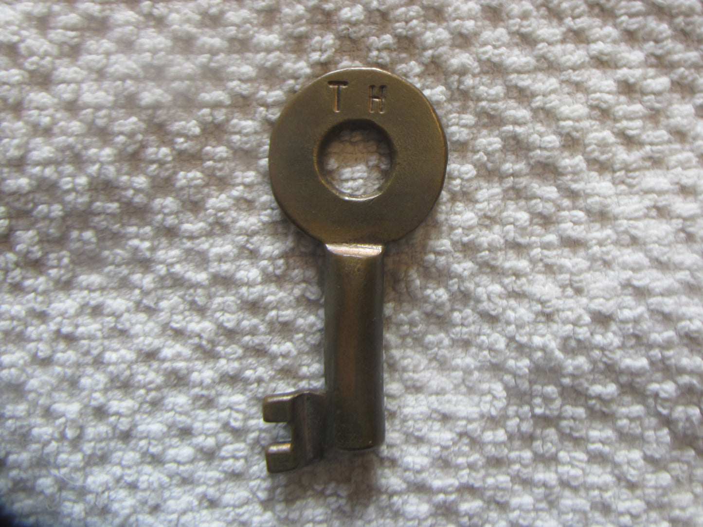 NYCS Tool House Key