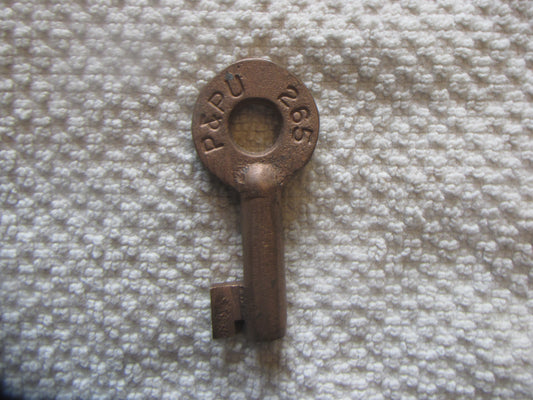 Peoria & Pekin Union Key