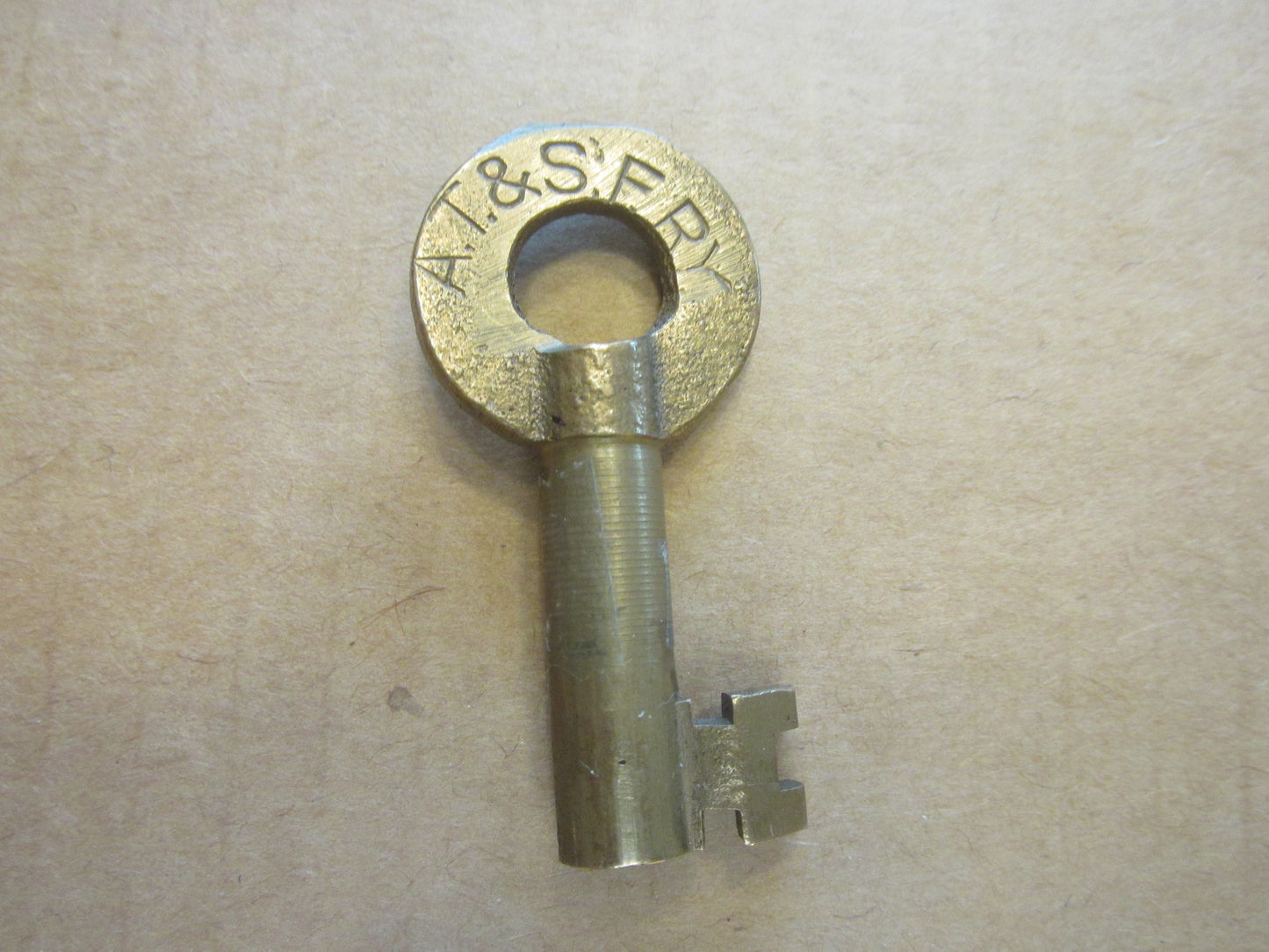 AT-SF Ry Key