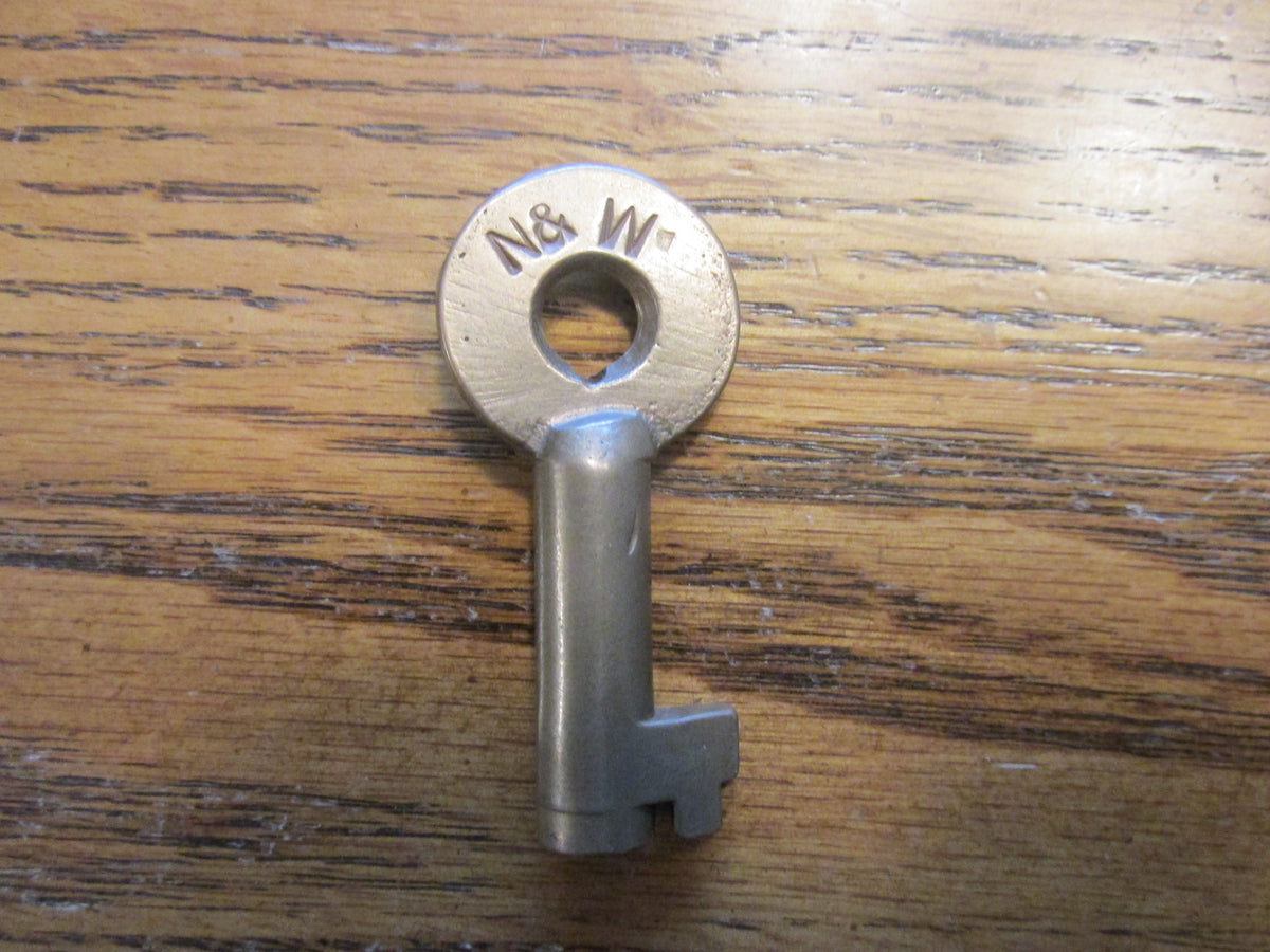 Nw Keys Norfolk & Western Key ( NKP cut ) – Midwest Railroad Emporium