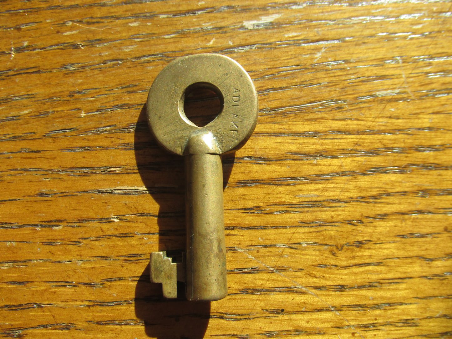 ERIE Diamond Key