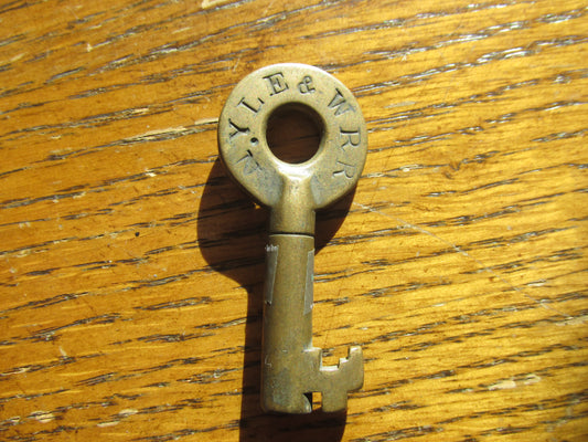 NYLW & W Railroad Key