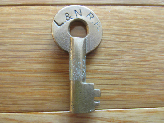 Louisville & Nashville Key