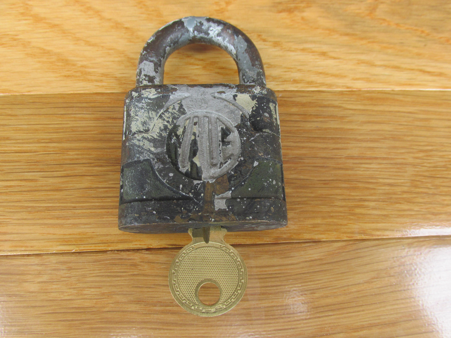 Nickel Plate Yale Signal Lock